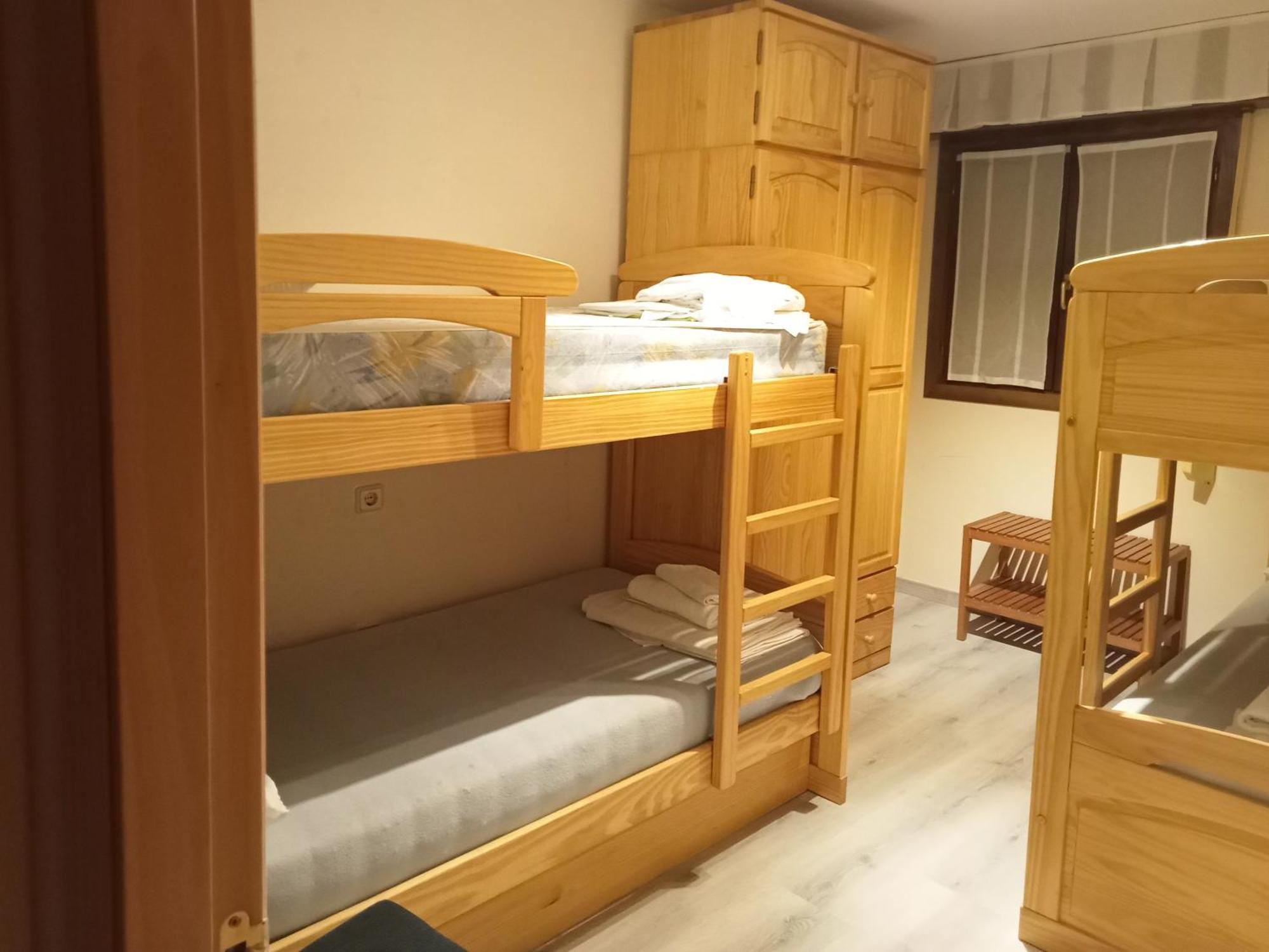 Apartamentos Valle De Tena - Biescas 3000 エクステリア 写真