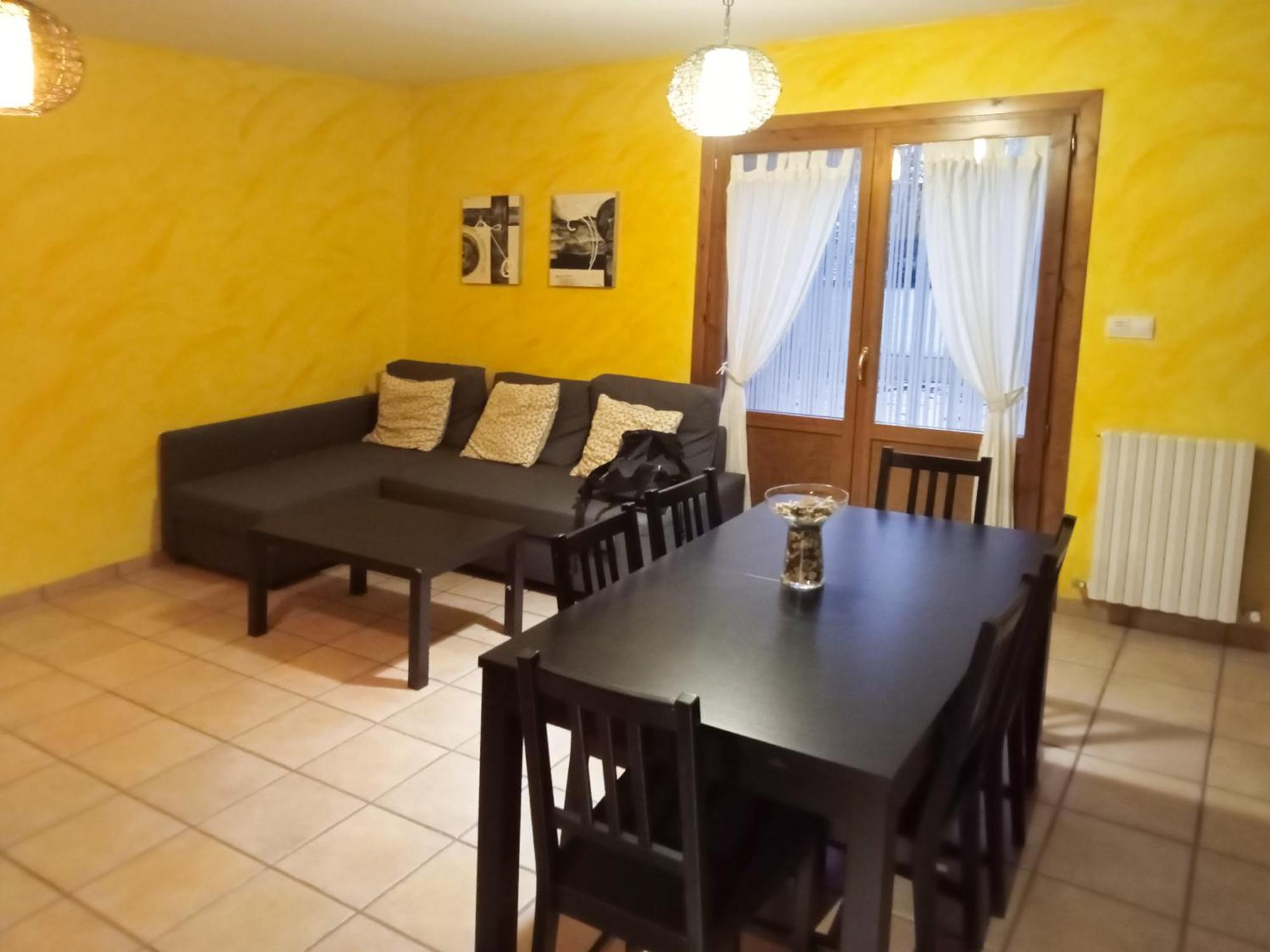 Apartamentos Valle De Tena - Biescas 3000 エクステリア 写真