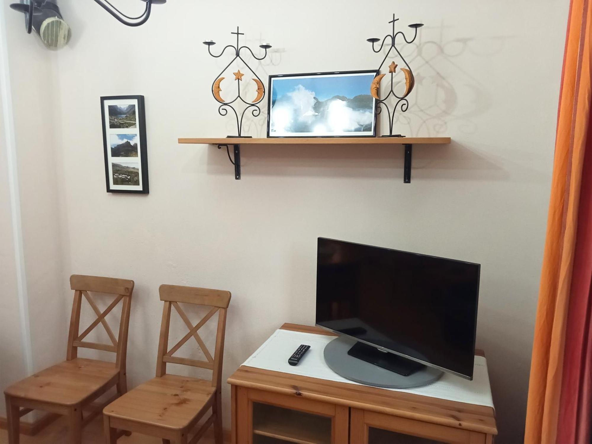 Apartamentos Valle De Tena - Biescas 3000 エクステリア 写真