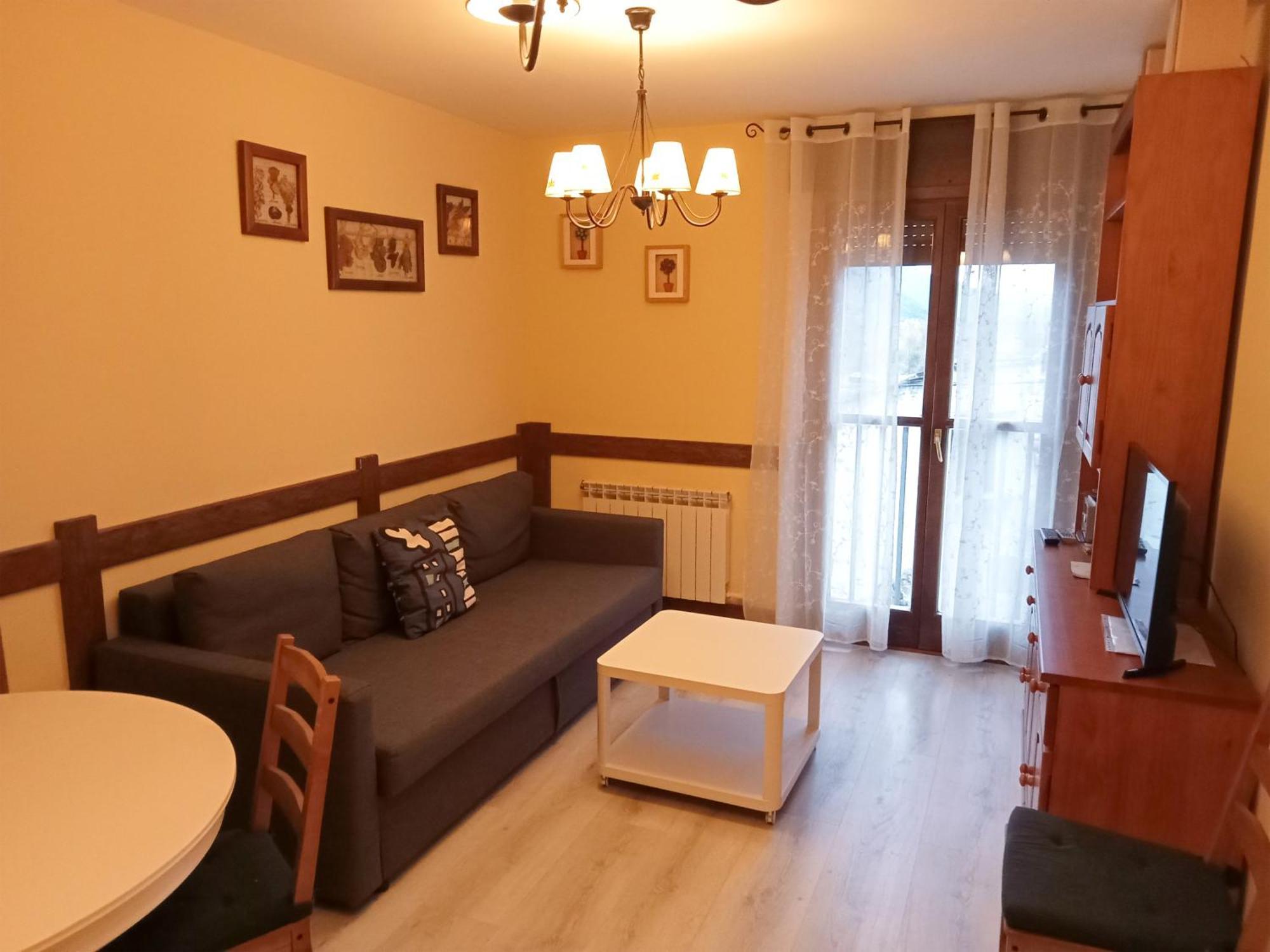 Apartamentos Valle De Tena - Biescas 3000 エクステリア 写真