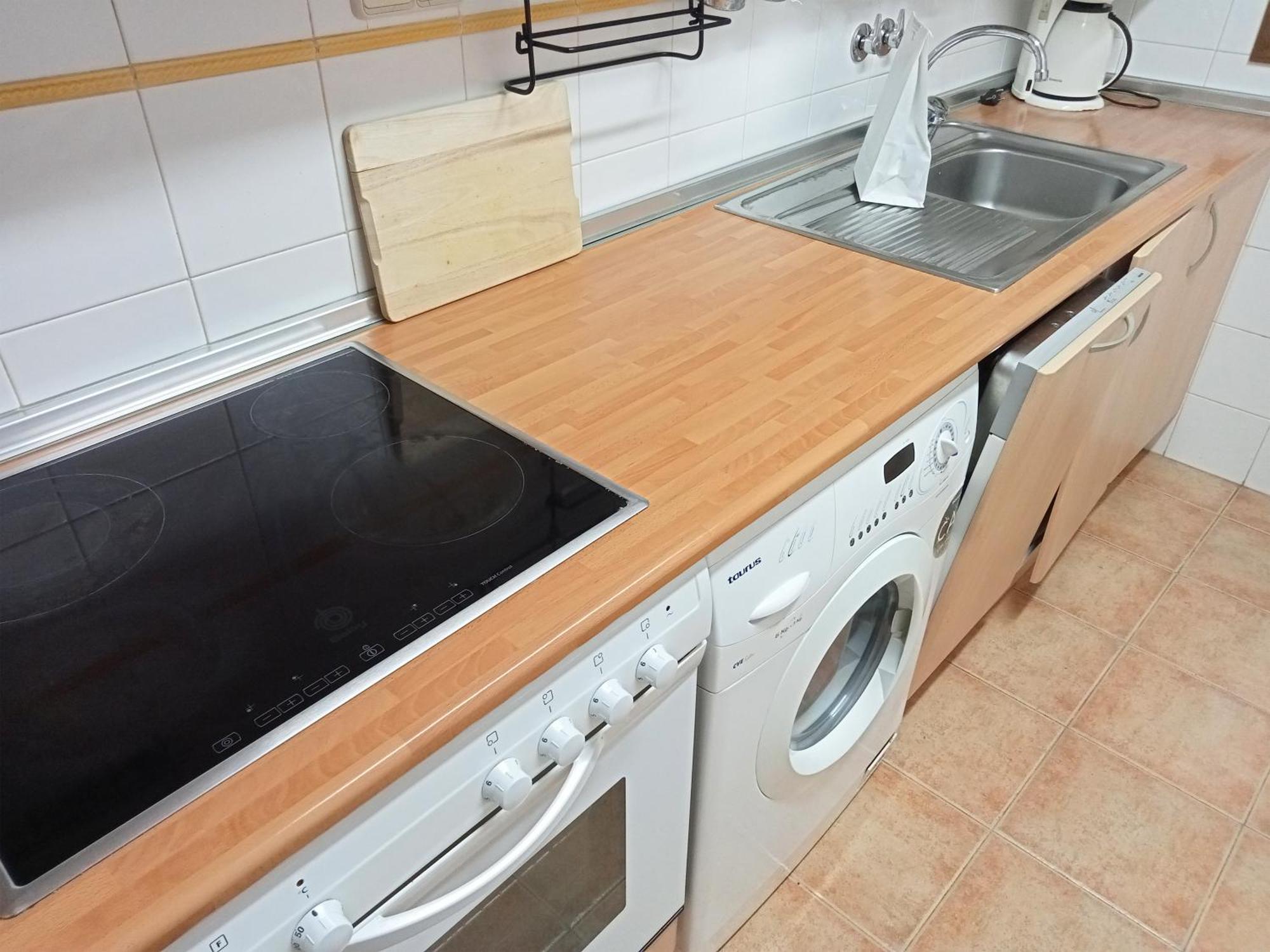 Apartamentos Valle De Tena - Biescas 3000 エクステリア 写真