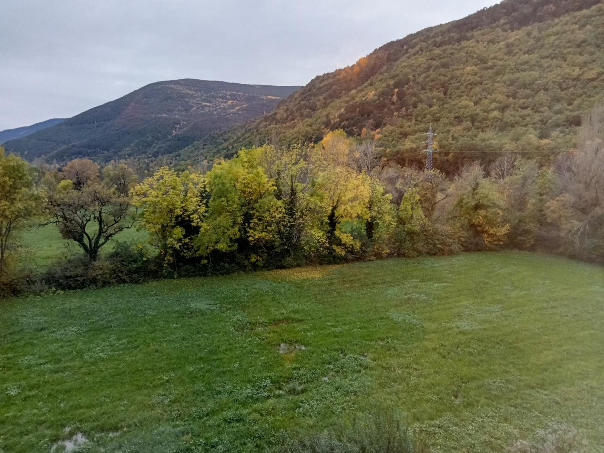 Apartamentos Valle De Tena - Biescas 3000 エクステリア 写真