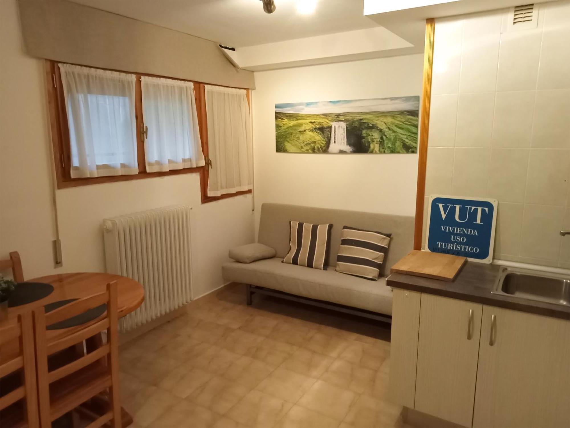 Apartamentos Valle De Tena - Biescas 3000 エクステリア 写真
