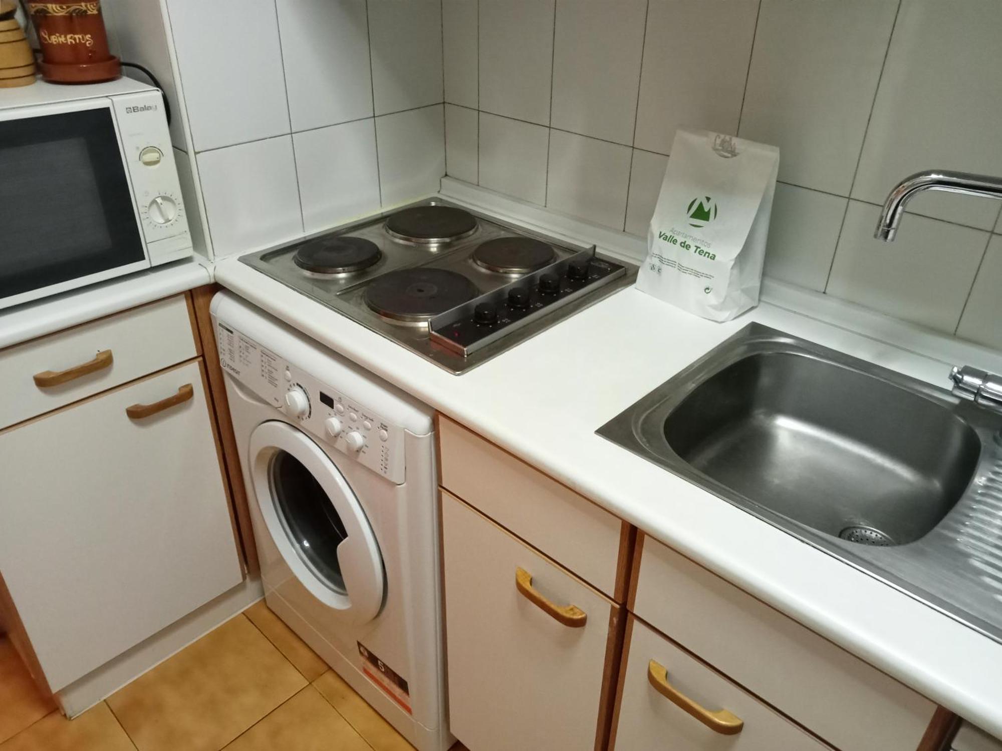 Apartamentos Valle De Tena - Biescas 3000 エクステリア 写真
